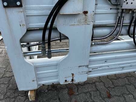 Bale clamp 2013  Cascade 170G-PBS-C033 R1 (12)