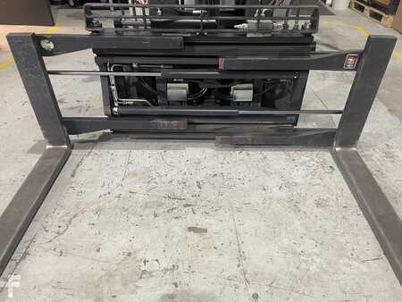 Positionneur de fourches 2019  Durwen ZVP 30-S (7)