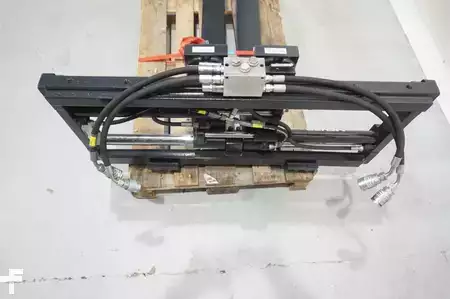 Fork positioners 2019  Meyer 6-2504G-Z Zinkenversteller (3)