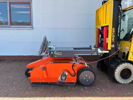 Varredor 2026  Bema Sweezy 40 WD Typ 1250 (2)