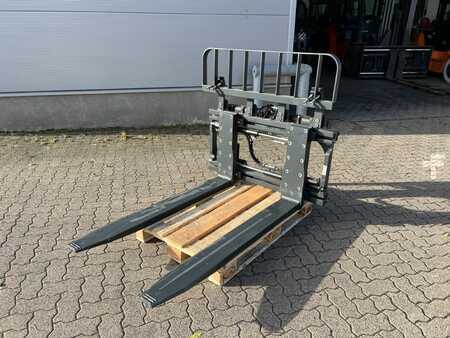 Fork positioners 2024  Kaup 3.5T 466 BZA / Demo (1)