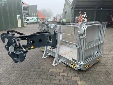 Nacelle porte-personnes  Magni Arbeitskorb 500 kg (5)