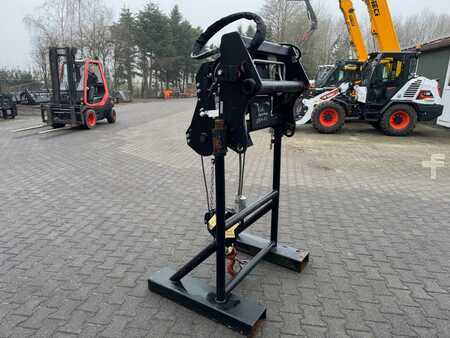 Treuil à câble hydraulique  Manitou Seilwinde 3000 kg (6)