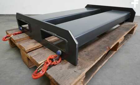 *** Sonstiger *** 2015  GRUMA BW200 (2)