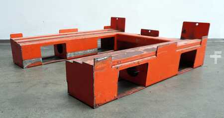 *** Egyéb *** - GRUMA Wechselgestell 80 V für 4/5/6 PZS (2)