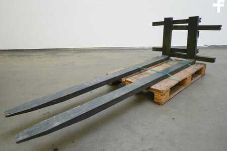 Vidlice 2006  Kaup kpl. Schlittensatz T411 (1)