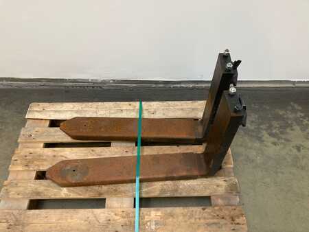 Teleskopické vidlice 2019  Griptech RGE2 20 800/400 (2)