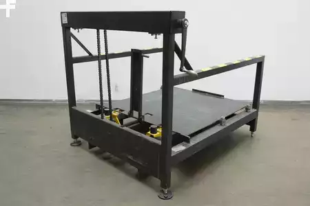 ***outros ***  2021  Maschinenbau & Fördertechnik 8429507 (2)