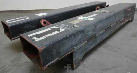 *** Sonstiger *** 2011  Kahl Batterietraverse (2)