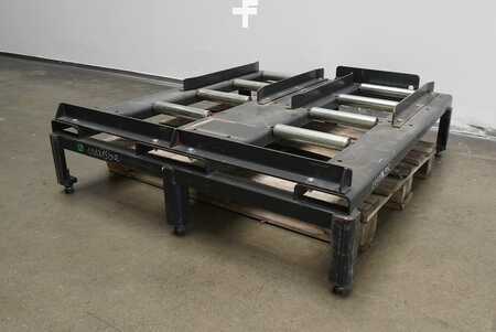 *** Egyéb *** - Linde Wechselgestell 48 V max. 5 PZS (2)