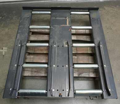 *** Egyéb *** - Linde Wechselgestell 48 V max. 5 PZS (3)