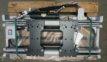 Positionneur de fourches à déplacement latéral 2023  Durwen RZV 25 S B=1150 mm (4)