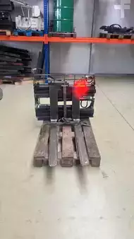 Positionneur de fourches à déplacement latéral 2016  Durwen PGK 25S-S  (3)