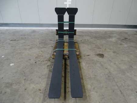 Widły 2026  Vetter Konecranes 12t (3)