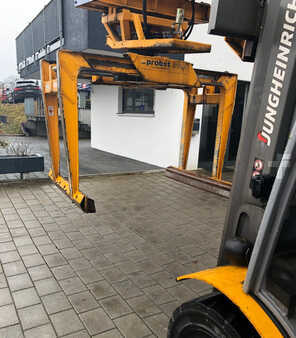 Brick and block clamps 2018  Jungheinrich Steinklammer Probst (11)