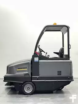 Zamiatarka 2019  [div] KM120/250 RPB (4)