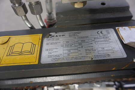 Zinkenverstellgerät mit Seitenschub  Kaup 2T 163S - Tragkraft 2500kg - FEM 2 (2)