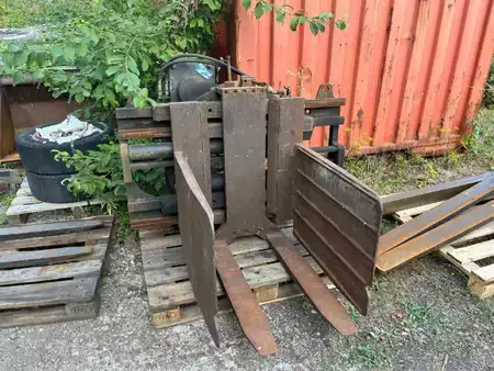 gaffelklemme 1999  Kaup Drehklammer-Gabel/ 1T453/ Serien-Nr: 903608 (1)
