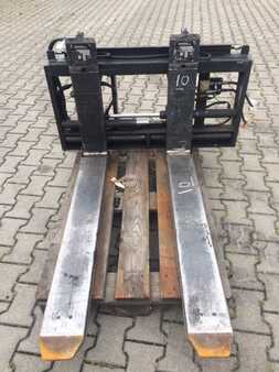 Pallet handlers with load extender 2008  Griptech RG4 25 ZVRI 25 (1)