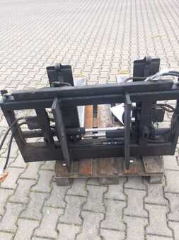 Pallet handlers with load extender 2008  Griptech RG4 25 ZVRI 25 (2)