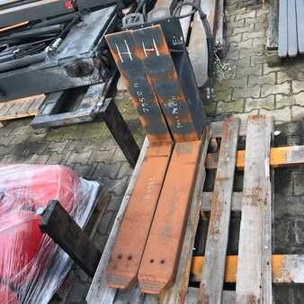 Telescoopvorken 2015  Durwen TGZ25-850 (1)