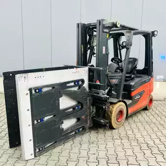 Karton klammer, løs arm 2014  Cascade 15G84332 RO (1)