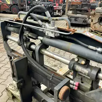 Fork adjustment equipment with sideshift - Linde IZVG (3)