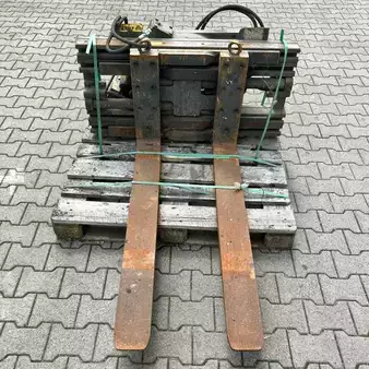 Chwytak widłami obrotowymi 2019  Stabau S12-KG-22-360-01 (1)