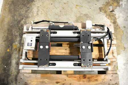 Posizionatore forche con traslatore integrato 2023  Durwen DURWEN RZV 20-S Breite 980mm (3)