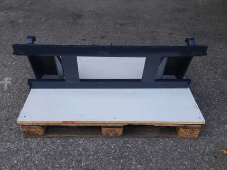 Zubehör - [div] Euro-Gabelträger (2)