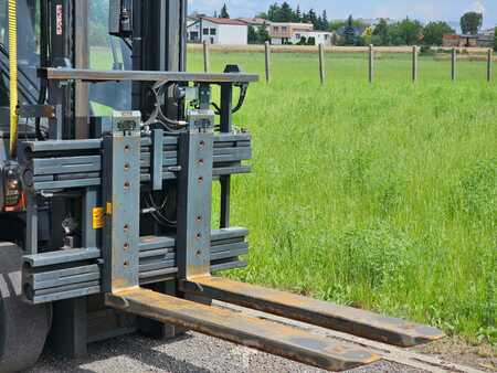 Pozicionéry vidlic 2021  Griptech mit Teleskopgabelzinken RG4 45/FPN35 (9)
