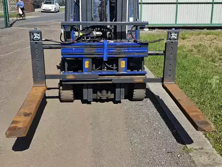 Positionneur de fourches 2019  Griptech RG4 25/FPN 25 (1)