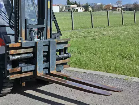 Haarukoiden asetinlaite 2019  Kaup 4.5T411 (3)