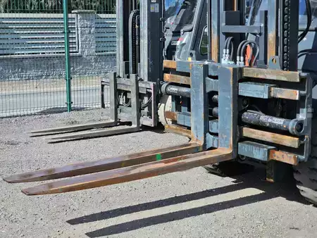 Haarukoiden asetinlaite 2019  Kaup 4.5T411 (5)