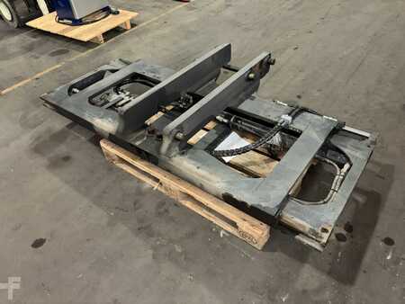 Pozycjoner wideł 2016  Kaup 8T 466BI integriert (2)