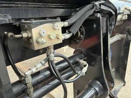 Fork positioners  Manitou CAT+P+SS (6)