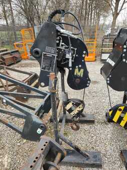 Příslušenství  Manitou 3 to Seilwinde (711931) W30-13 (1)