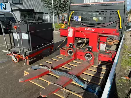 Widły 2014  Bolzoni KB22D4AEU (2)
