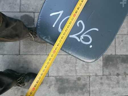 Posicionadores dos garfos com rotação 360º 2013  Stabau S 12-KGI 80-360-S (7)