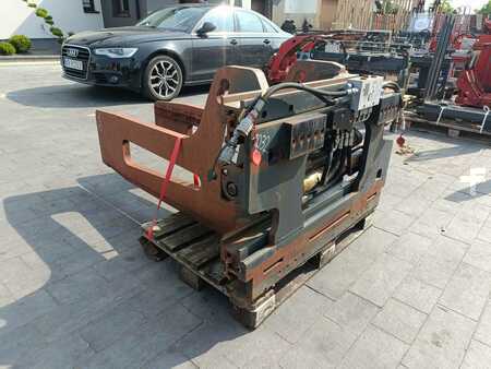 Bale clamp 2018  Bolzoni B34W 16B (2)