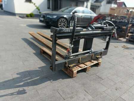 Posizionatore forche con traslatore integrato 2021  Durwen RZV 45 GS (2)