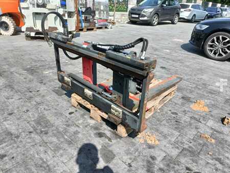 Posizionatore forche con traslatore integrato 2014  Durwen RZV 35 GS (3)