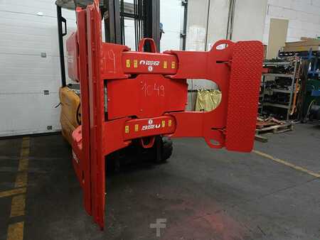 Papirtekercs fogó 180 fokkal forgatható - Bolzoni AR-37RH-14.5 (4)