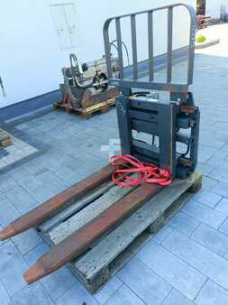 Posizionatori forche 2016  Kaup 2.5T401Z (4)