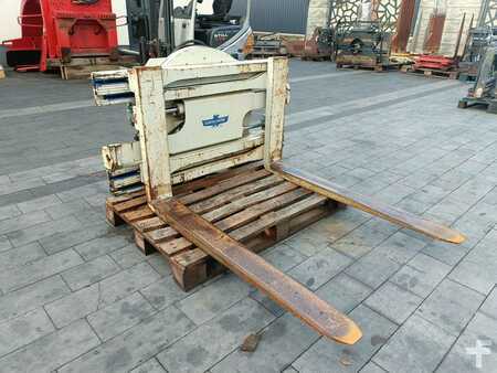 Posizionatore forche girevole 2019  Cascade 36G-CFR-261 (2)