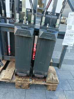 Hydraulic Telescopic Fork Arms 2020  Griptech-Kooi RG4-25-1350-1000 (3)