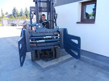 Čelisti na balíky-otočné 2013  Kaup 2.5T453 (9)