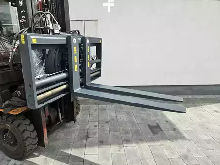 Pozicionér vidlic, otočný 2018  Griptech ZVR 30 (2)