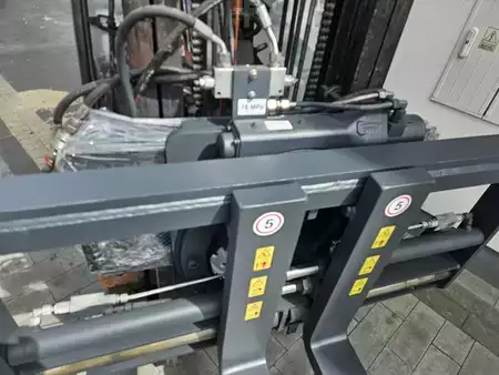 Pozicionér vidlic, otočný 2018  Griptech ZVR 30 (3)