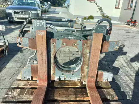 Obrotnica 2018  Stabau S 8-DE 28-S (2)